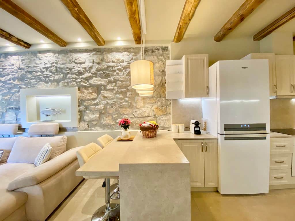 ROCK - KITCHEN BAR