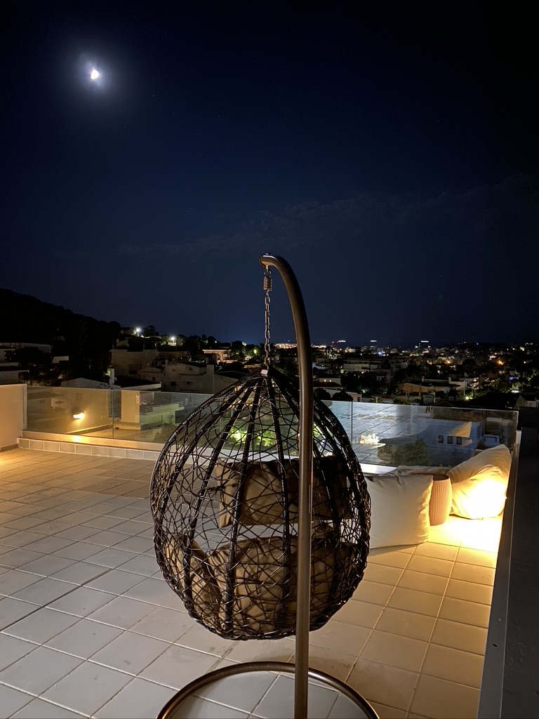 PENTHOUSE - NIGHT VIEW