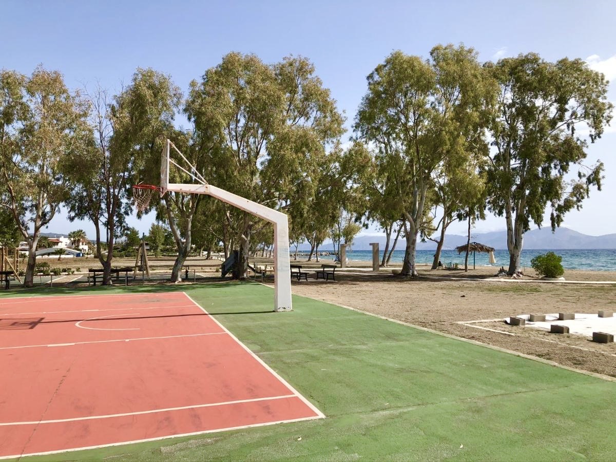PORTO HYDRA - BASKET COURT